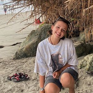 Meet your Posher, Cami